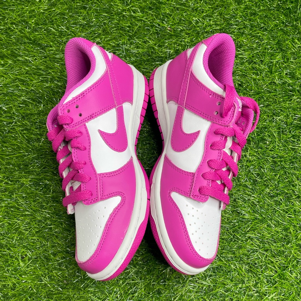Nike Dunk Low Active Pink Size 4Y (BRAND NEW WITH BOX) - Picture 4 of 7